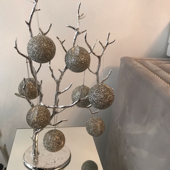 34th & Pine Champagne Silver Ornaments/Decor - Picture 12 of 12